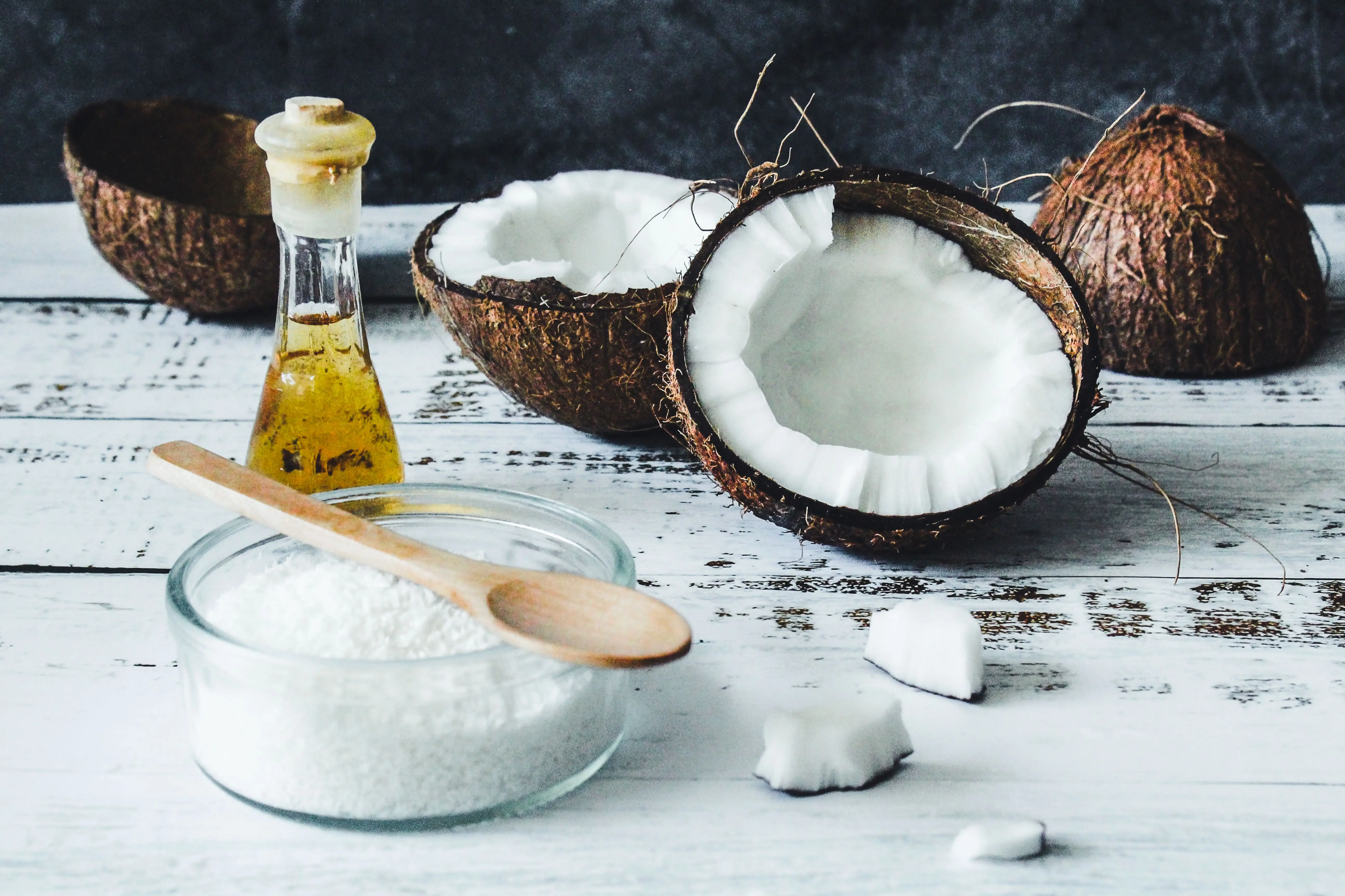 Coconut Oil in the Kitchen: How to Use It Well